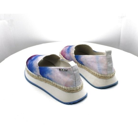 Women Wedges - Picture 6 of 8